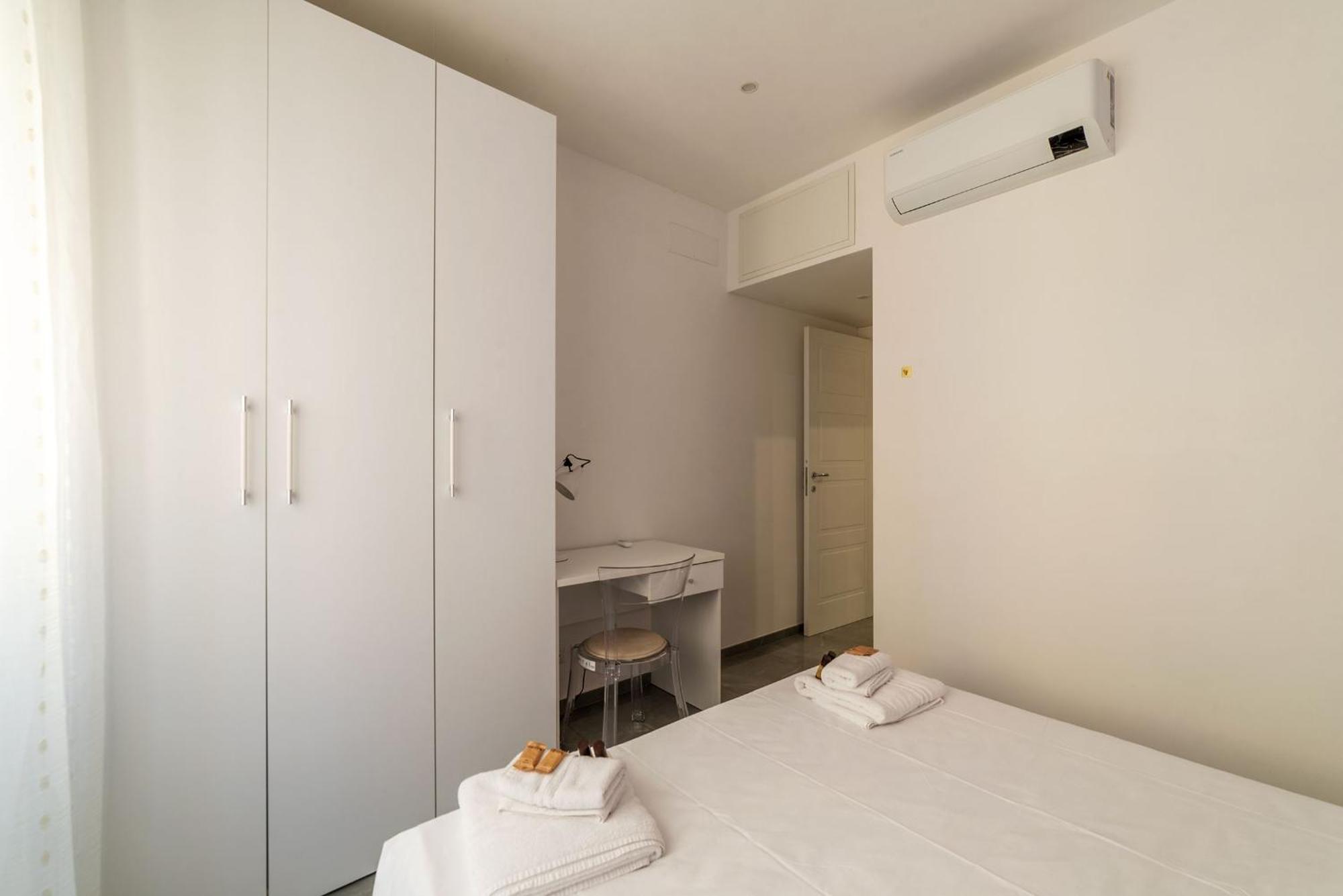 Joivy Delightful 3-bed Flat With Balcony Appartamento